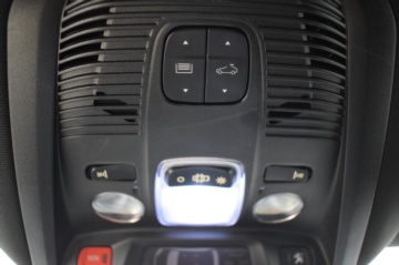 PEUGEOT 3008 GT PACK PureTech AUT - Ítem27