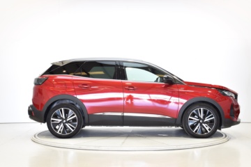 PEUGEOT 3008 GT PACK PureTech AUT - Ítem5