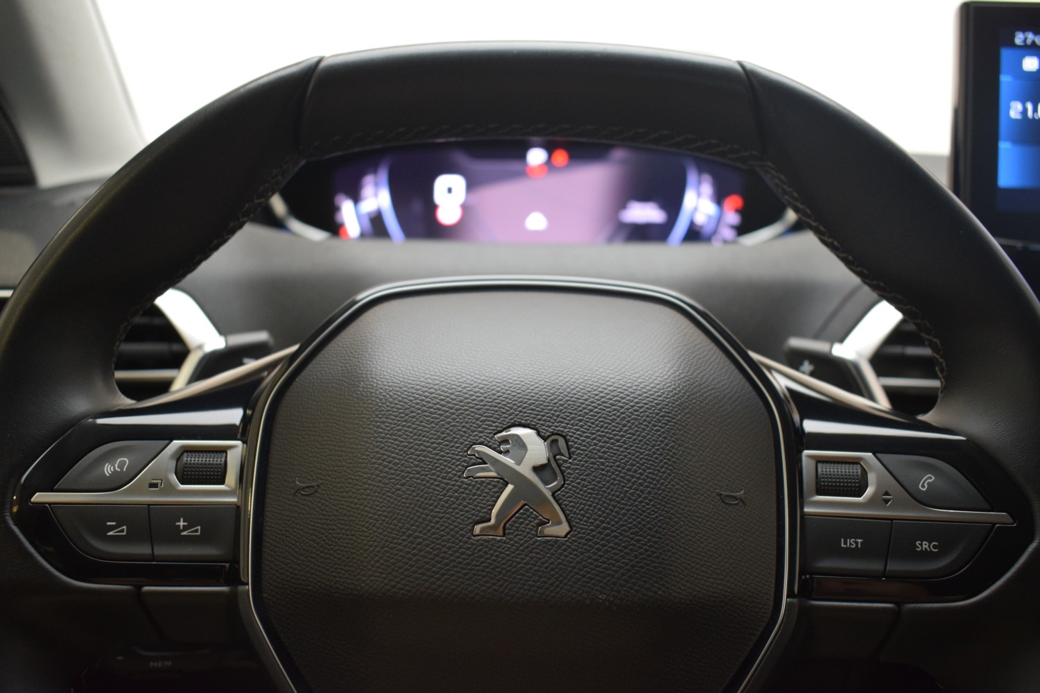 PEUGEOT 5008 ALLURE 1.5 BlueHDi 96kW (130CV) S&S EAT8 - Ítem11