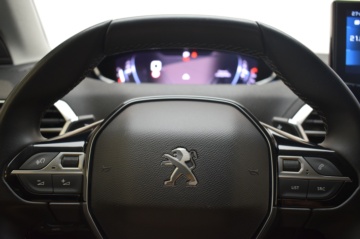 PEUGEOT 5008 ALLURE 1.5 BlueHDi 96kW (130CV) S&S EAT8 - Ítem11