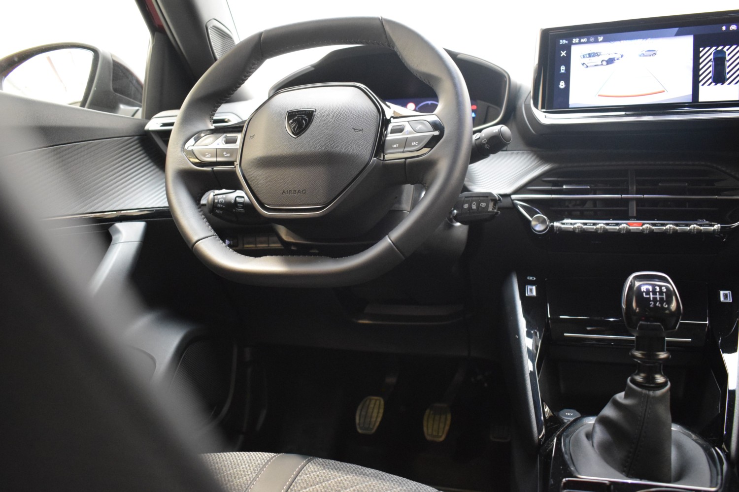 PEUGEOT 2008 Allure Puretech 100 S&S 6 Vel. MAN - Ítem22