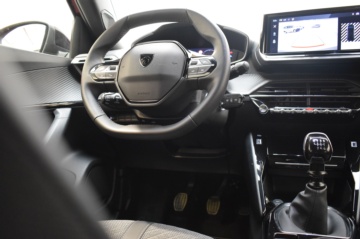 PEUGEOT 2008 Allure Puretech 100 S&S 6 Vel. MAN - Ítem22