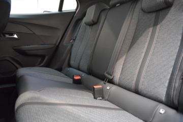 PEUGEOT 2008 Allure Puretech 100 S&S 6 Vel. MAN - Ítem24