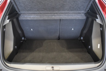 PEUGEOT 2008 Allure Puretech 100 S&S 6 Vel. MAN - Ítem8