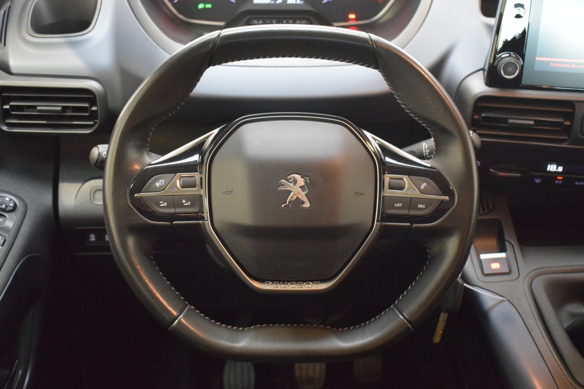 PEUGEOT RIFTER Allure Standard BlueHDi 96kW - Ítem12