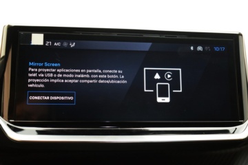 PEUGEOT N2008 Allure Hybrid 145 eDCS6 - Ítem18