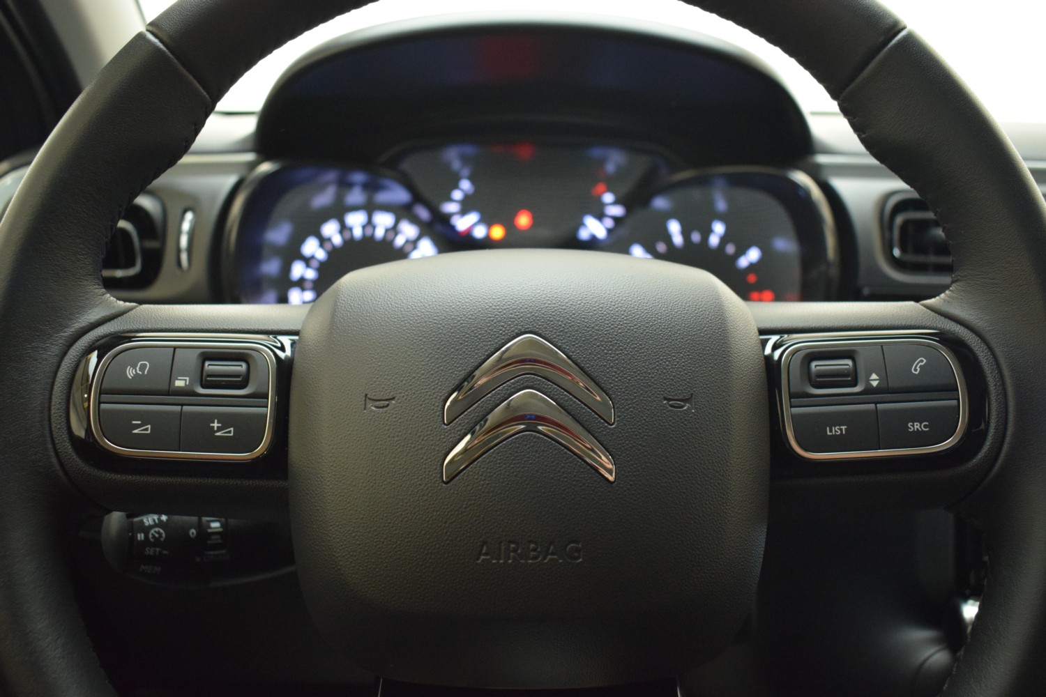 CITROEN C3 AIRCROSS MAXX PureTech 81kW (110CV) - Ítem11