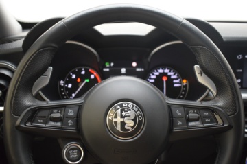 ALFA ROMEO STELVIO SPRINT Q4 2.2 Diésel 140kW (190CV) - Ítem11