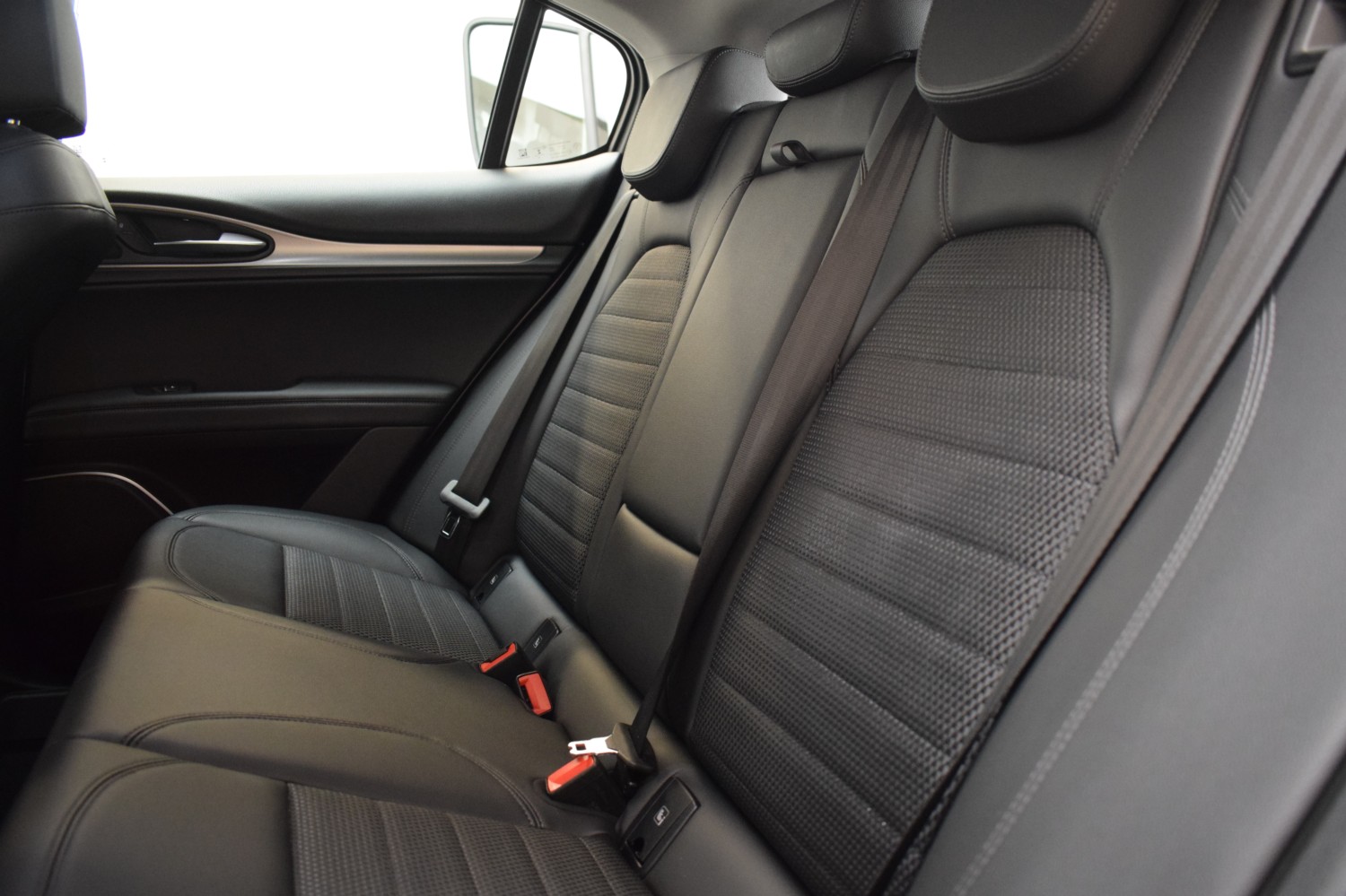 ALFA ROMEO STELVIO SPRINT Q4 2.2 Diésel 140kW (190CV) - Ítem22