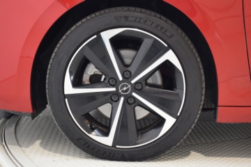 OPEL ASTRA GS AUT 1.5D DTH 96kW (130CV) - Ítem9