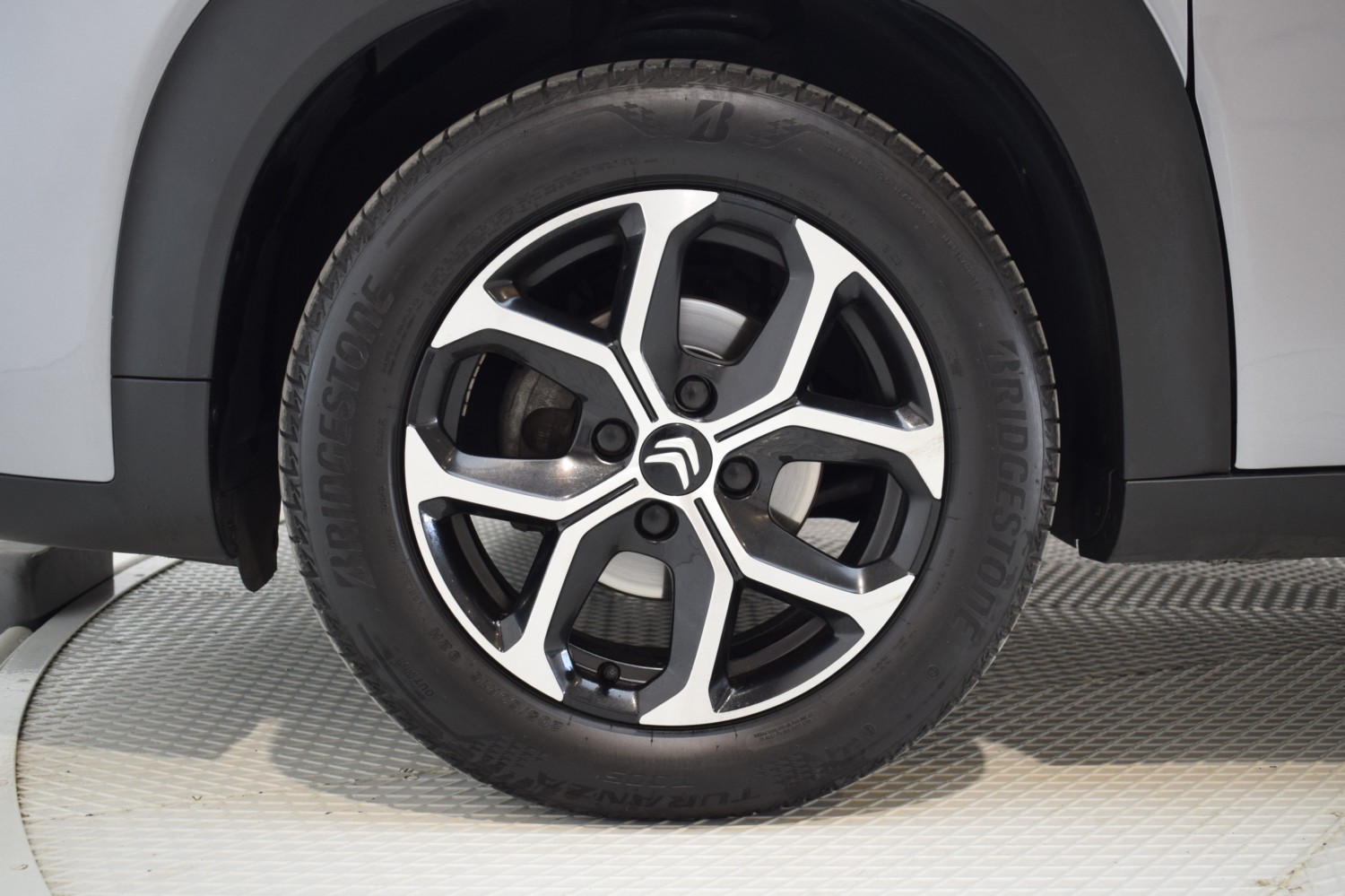 CITRÖEN C3 AIRCROSS C-SERIES BlueHDi 81kW (110CV) S&S - Ítem9