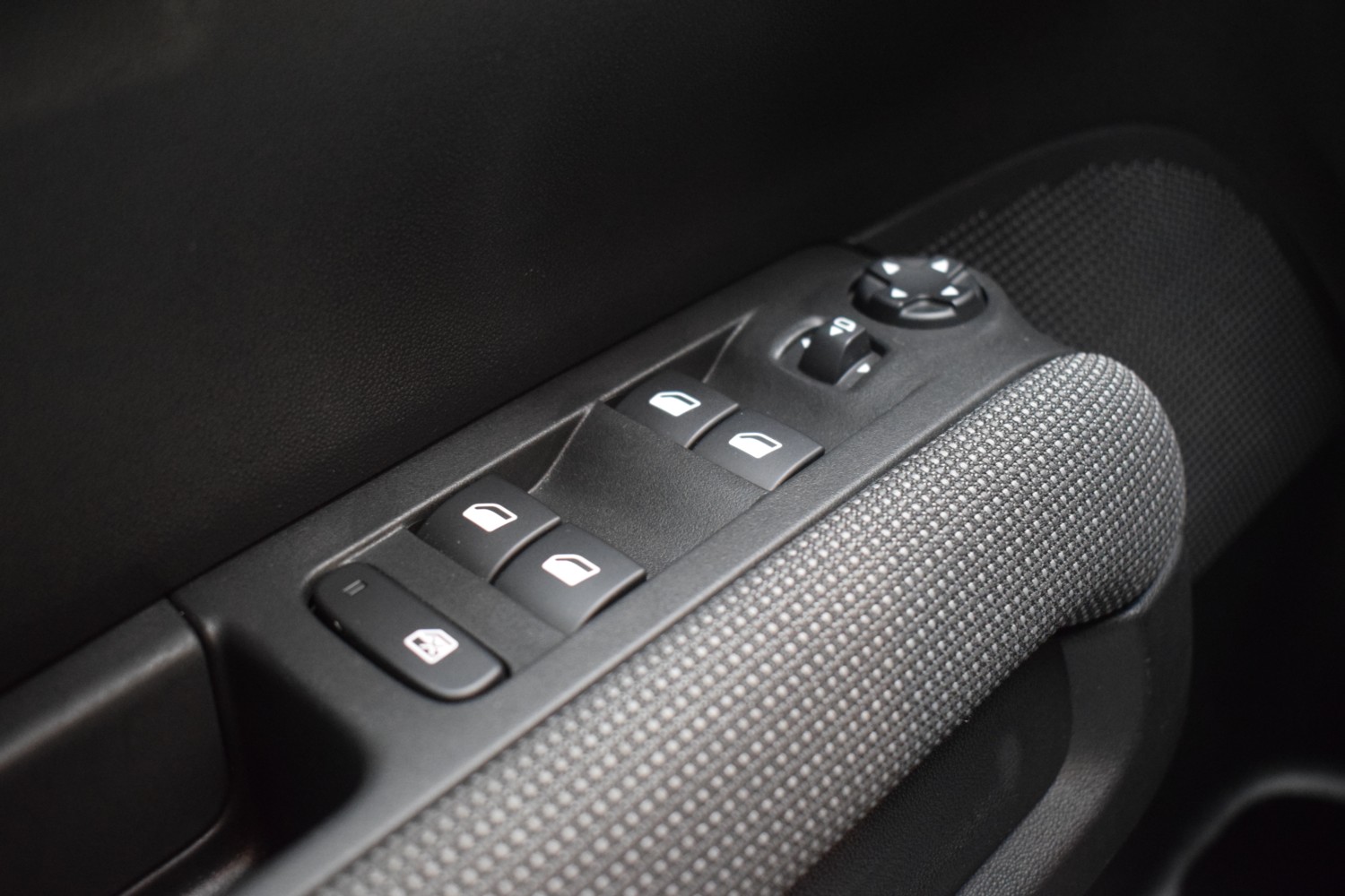 CITRÖEN C3 AIRCROSS PLUS PureTech 81kW (110CV) - Ítem14