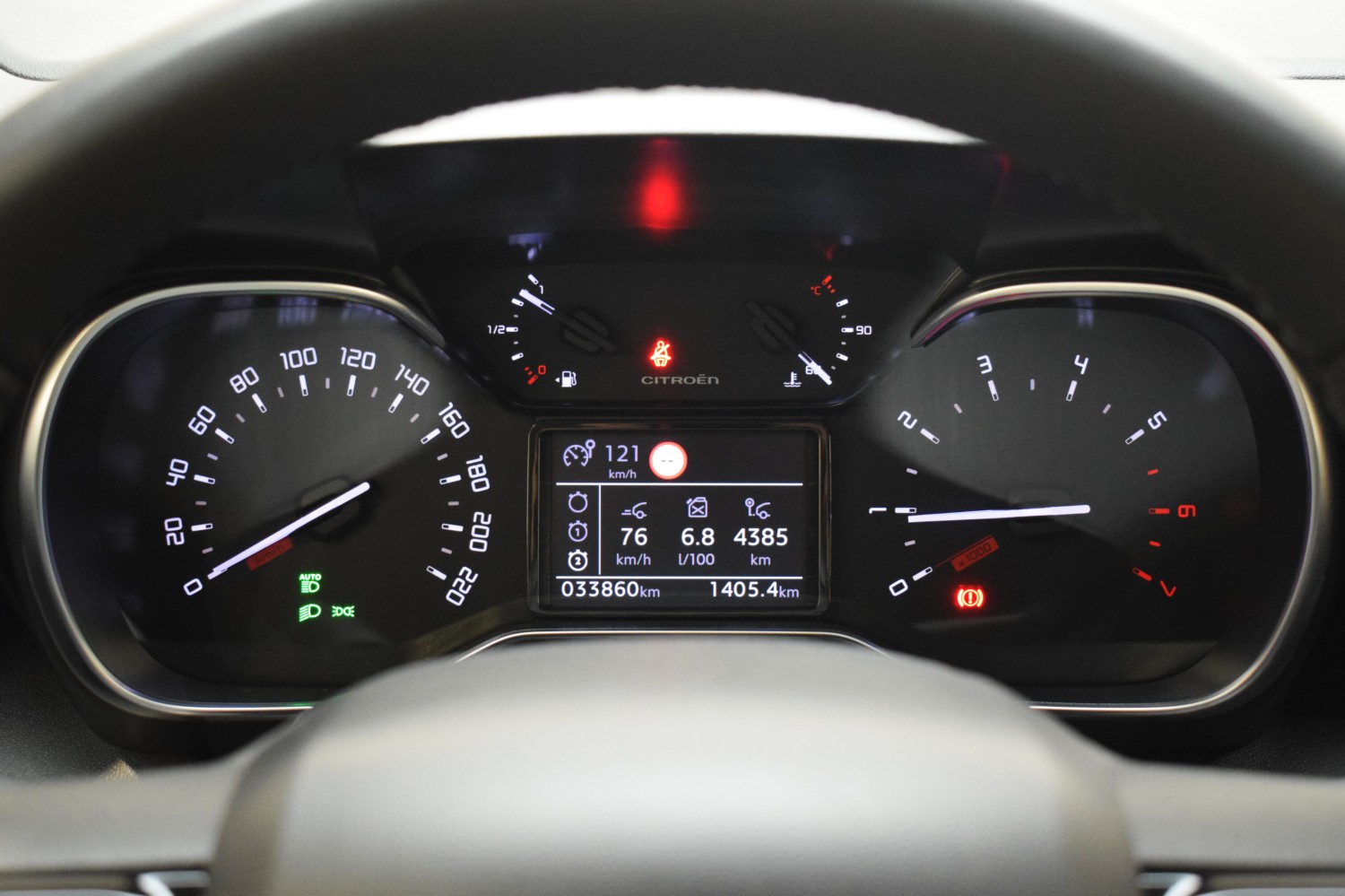 CITROEN C3 AIRCROSS PLUS PureTech 81kW (110CV) - Ítem10