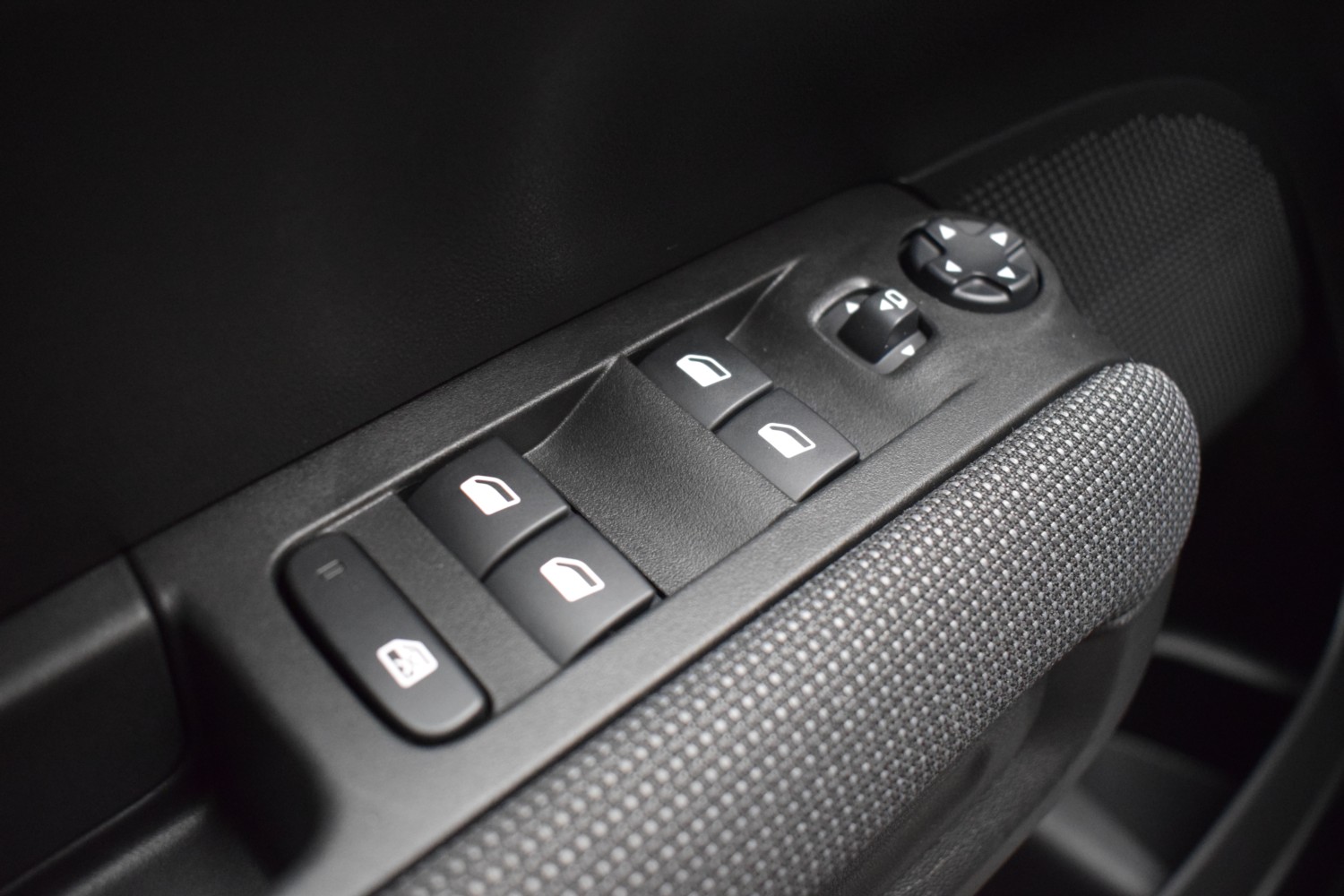 CITROEN C3 AIRCROSS YOU! BlueHDi 81kW (110CV) - Ítem15