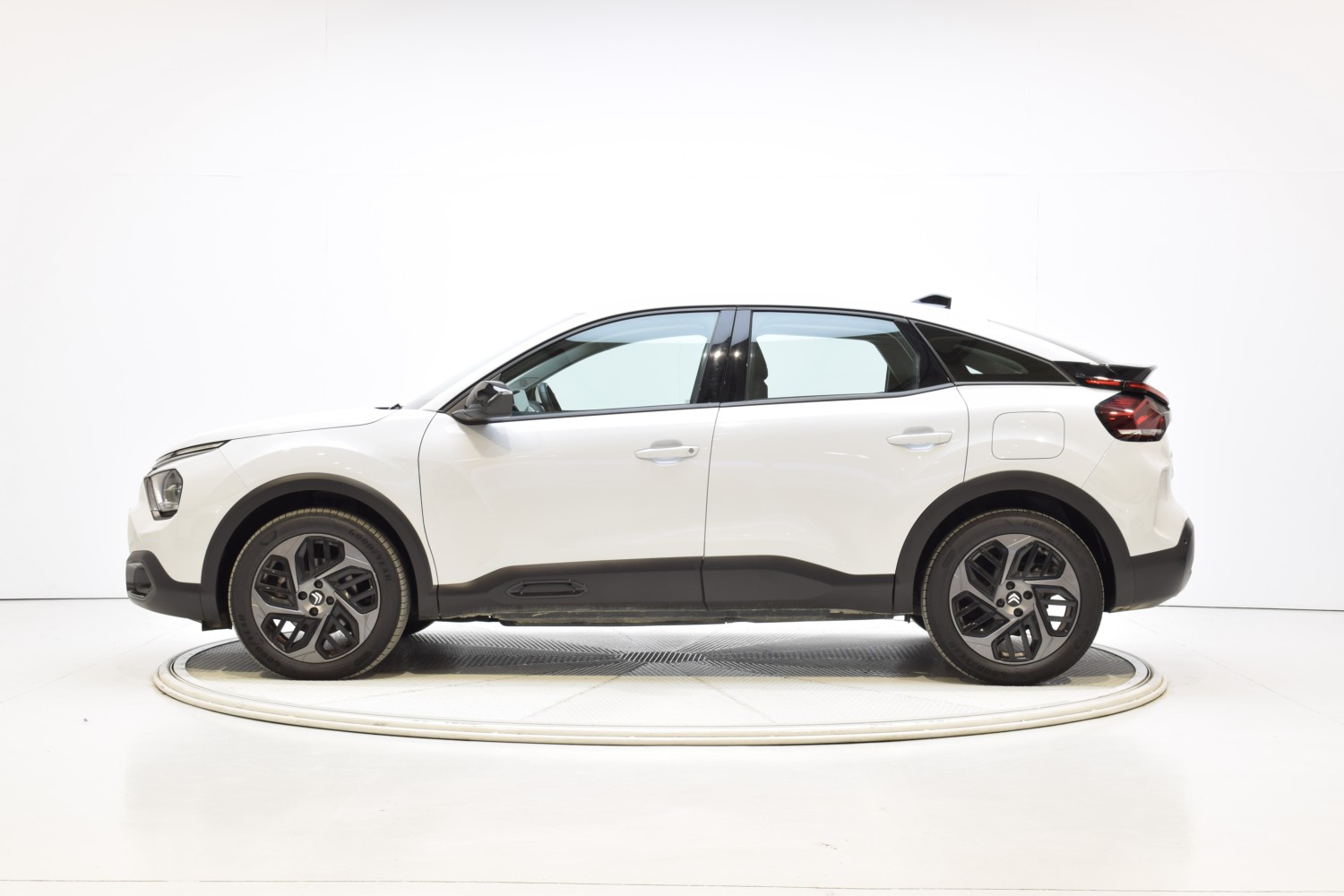 CITROEN C4 PLUS PureTech 130 S&S 6v - Ítem1