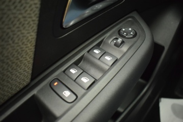 CITROEN C4 PLUS PureTech 130 S&S 6v - Ítem13