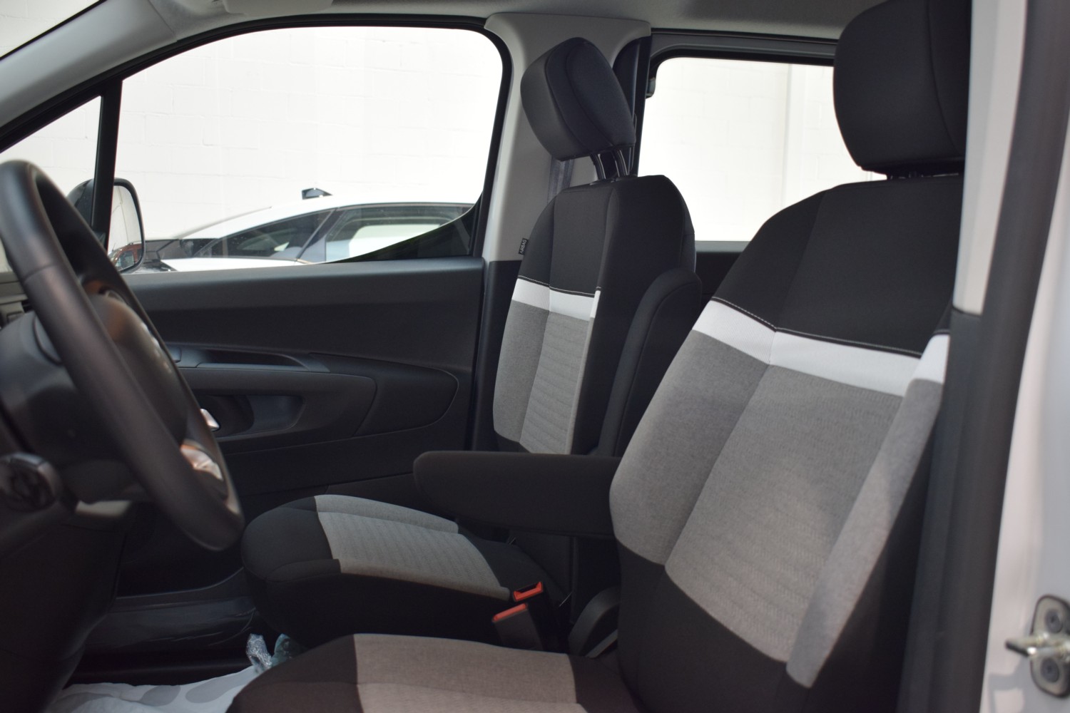 CITROEN E-BERLINGO Doble Cab Talla XL ë Berlingo 50kWh - Ítem19