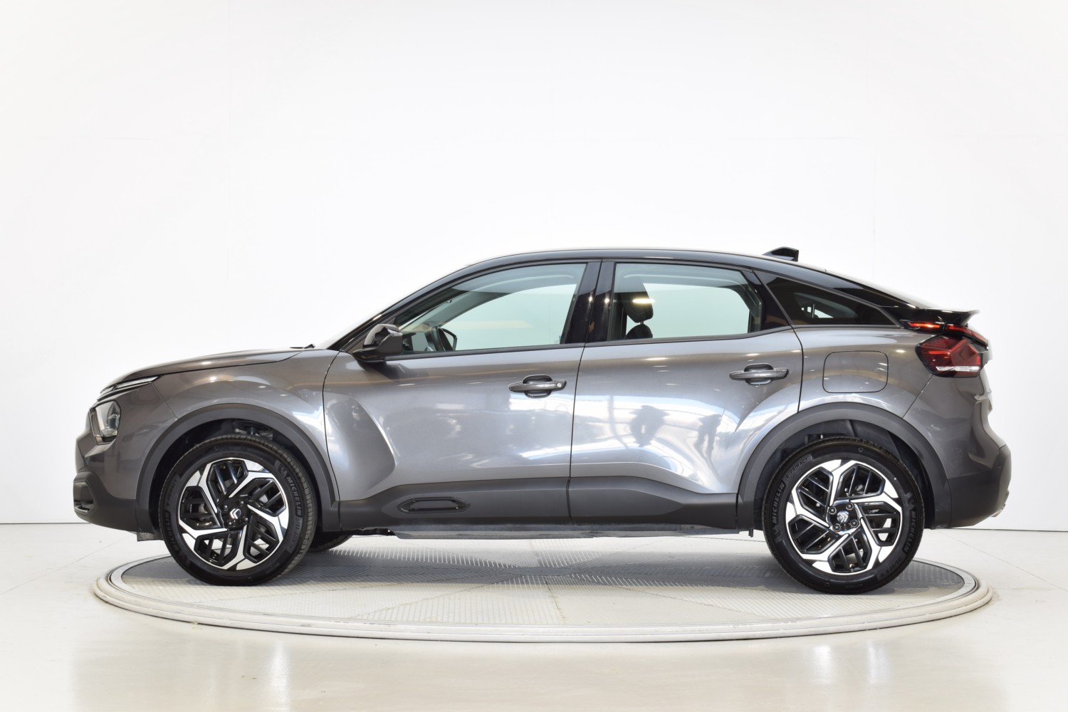 CITROEN C4 PLUS PureTech 130 S&S 6v - Ítem1