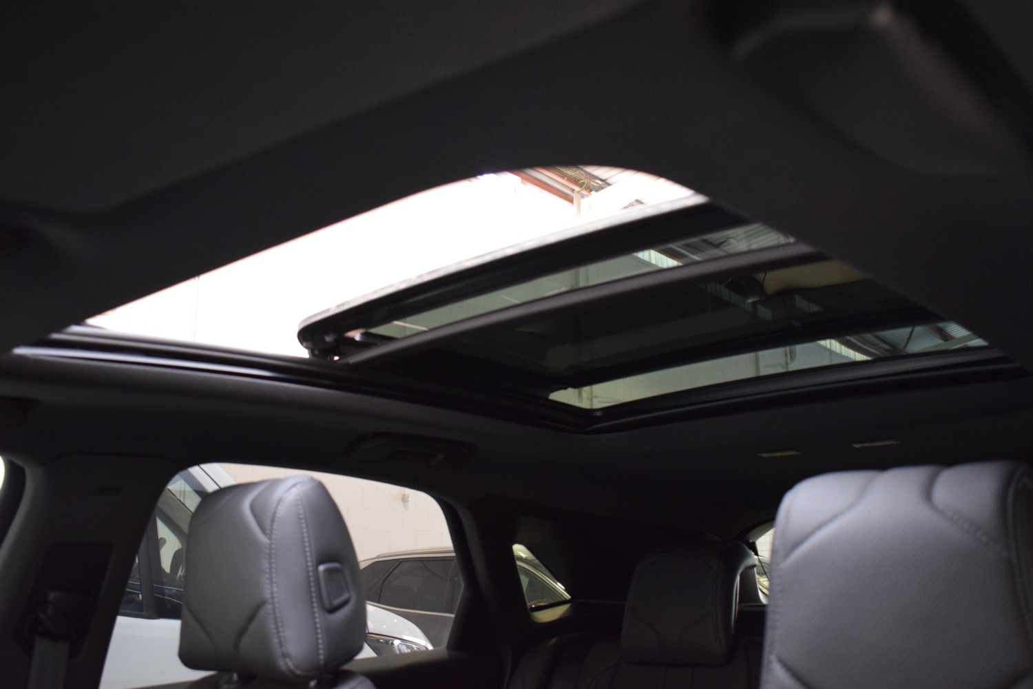 DS 7 CROSSBACK GRAND CHIC 1.6 TURBO 225 CV EAT8 - Ítem20