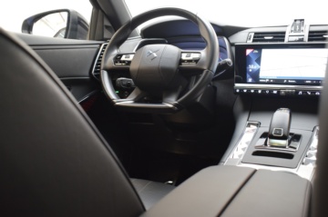 DS 7 CROSSBACK GRAND CHIC 1.6 TURBO 225 CV EAT8 - Ítem23