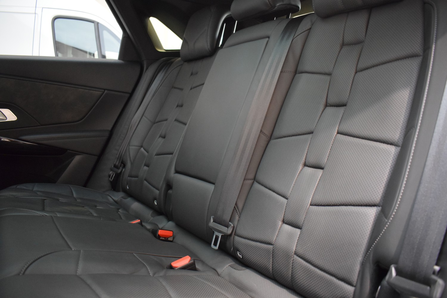 DS 7 CROSSBACK GRAND CHIC 1.6 TURBO 225 CV EAT8 - Ítem24