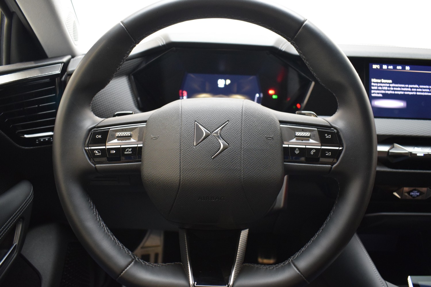 DS 4 CROSS RIVOLI CROSS PureTech 225 auto RIVOLI - Ítem12