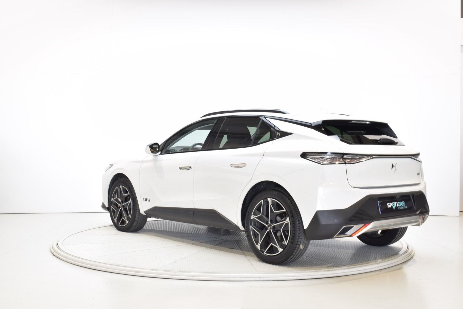DS 4 CROSS RIVOLI CROSS PureTech 225 auto RIVOLI - Ítem2