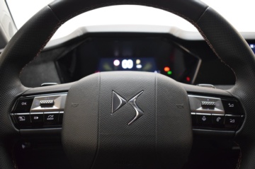 DS 4 PERFORMANCE LINE PureTech 130 auto - Ítem11
