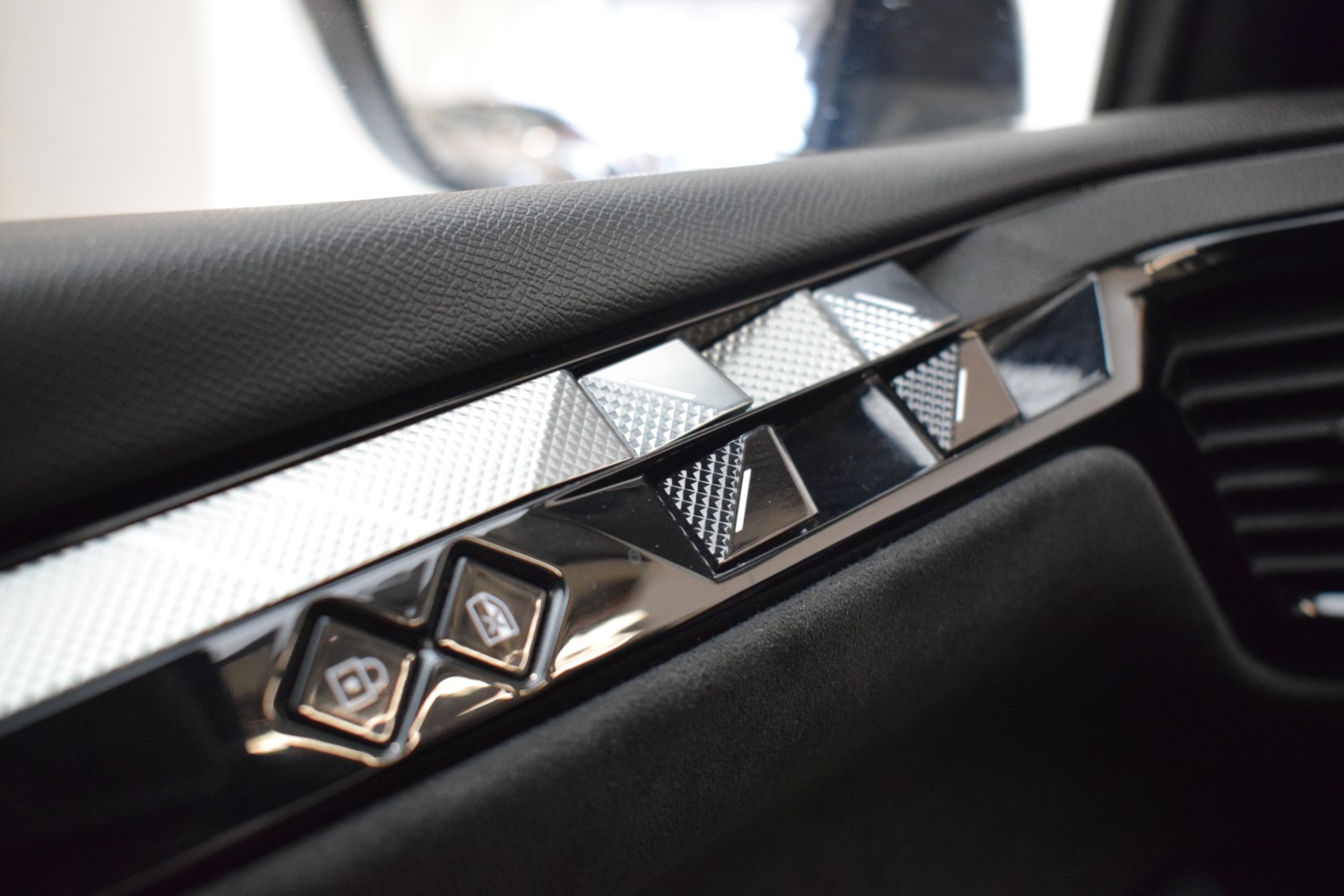 DS 4 PERFORMANCE LINE PureTech 130 auto - Ítem14