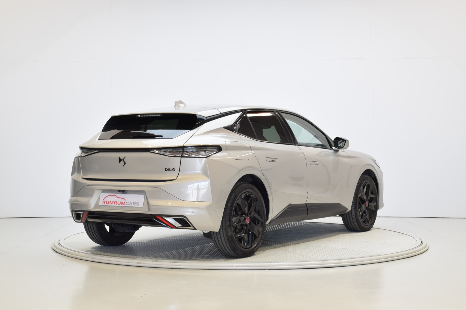 DS 4 PERFORMANCE LINE PureTech 130 auto - Ítem4