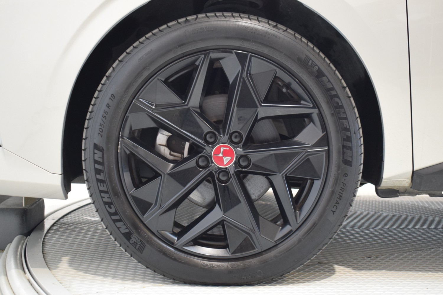 DS 4 PERFORMANCE LINE PureTech 130 auto - Ítem8