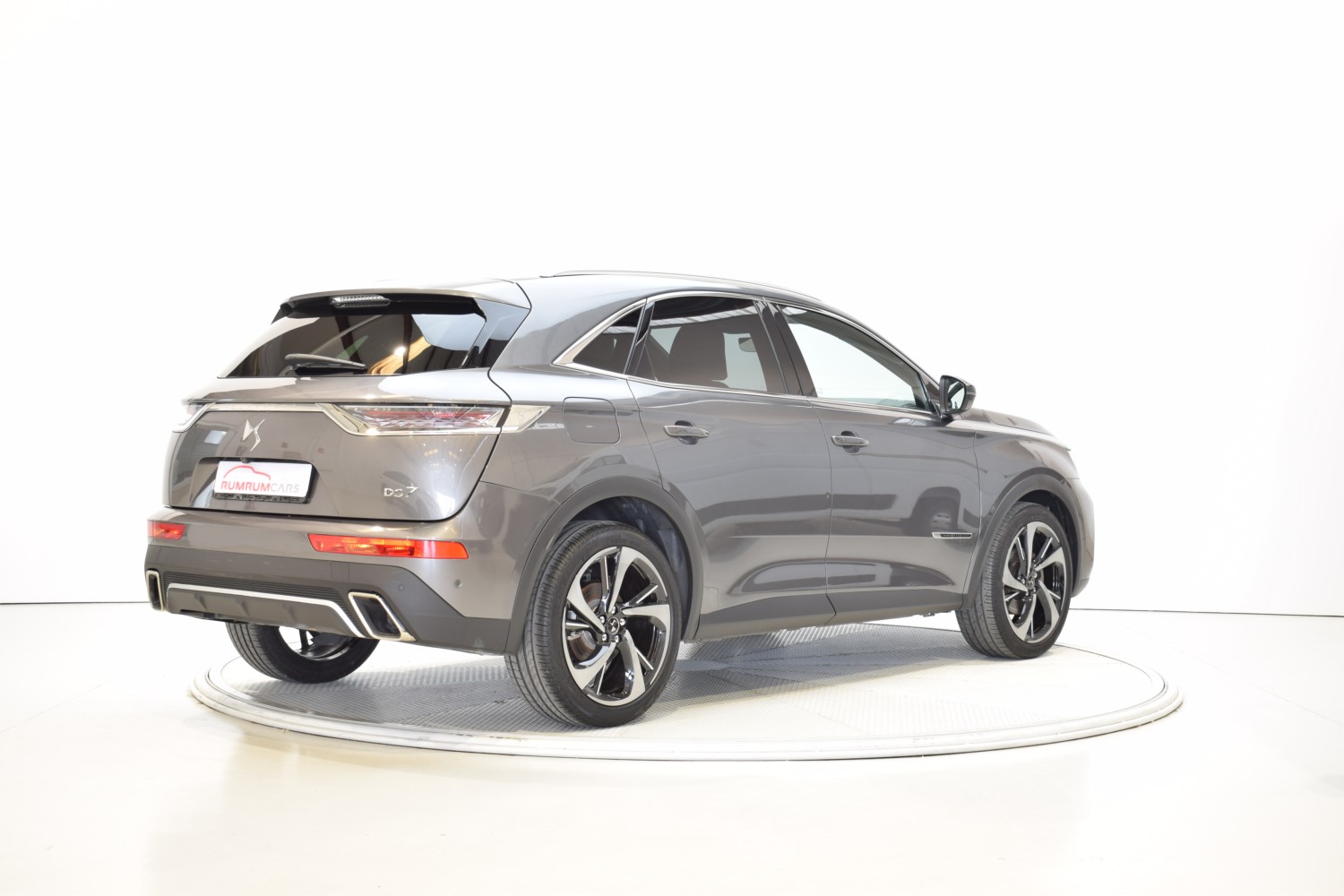 DS 7 CROSSBACK GRAND CHIC 1.6 TURBO 225 CV EAT8 - Ítem4