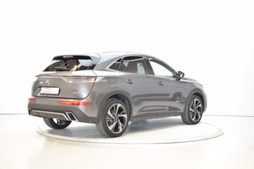 DS 7 CROSSBACK GRAND CHIC 1.6 TURBO 225 CV EAT8 - Ítem4