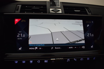 DS 7 CROSSBACK GRAND CHICK 2.0 HDI 180CV Auto - Ítem18