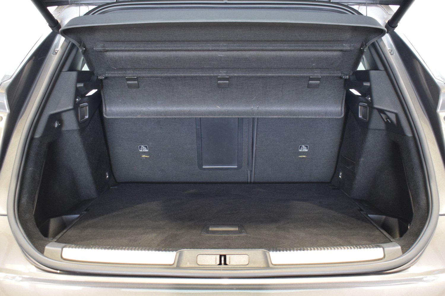 DS 7 CROSSBACK SO CHICK BlueHDi 132kW (180CV) Auto. SO CHIC - Ítem9