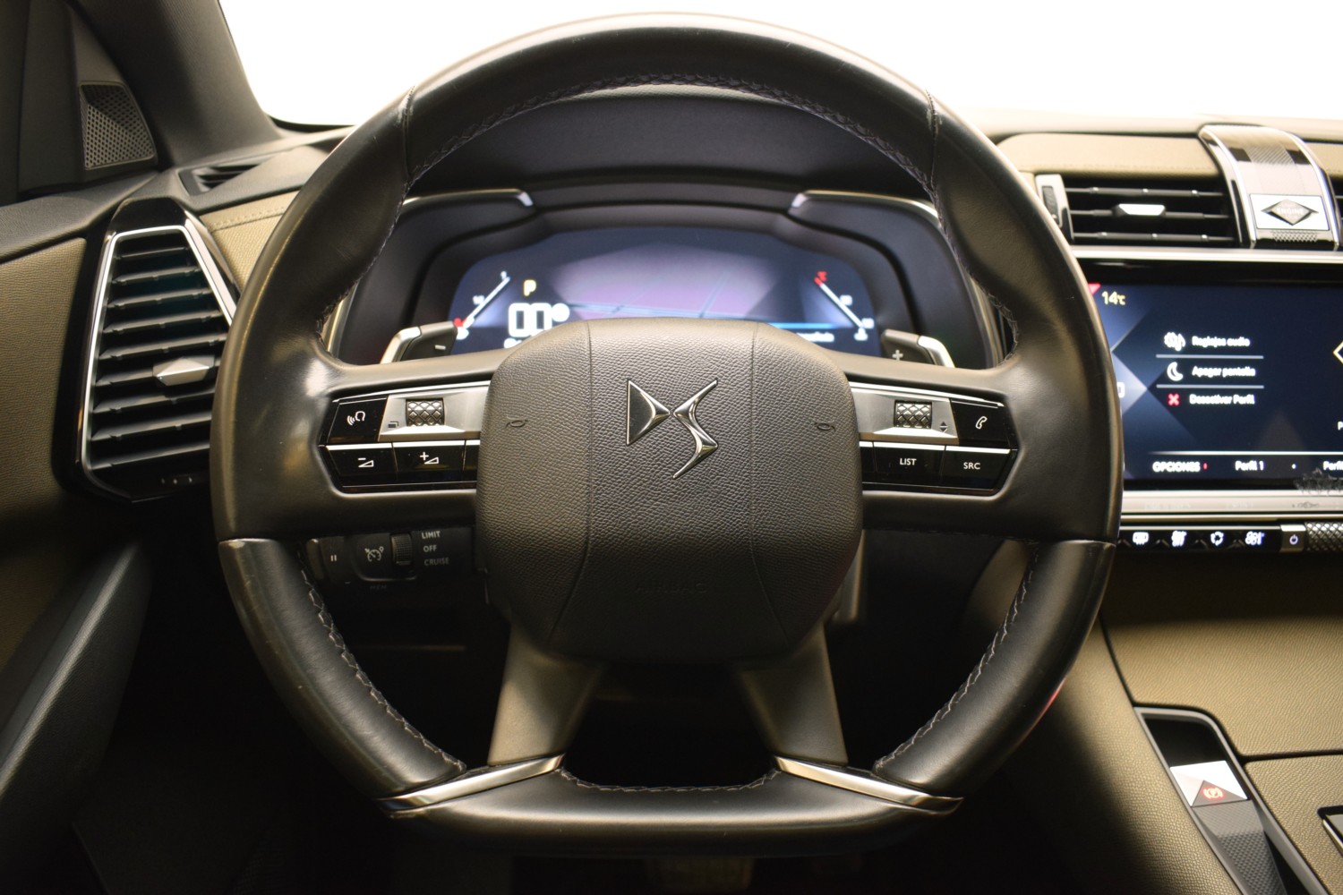 DS 7 CROSSBACK SO CHICK BlueHDi 132kW (180CV) Auto. SO CHIC - Ítem13