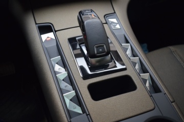 DS 7 CROSSBACK SO CHICK BlueHDi 132kW (180CV) Auto. SO CHIC - Ítem17