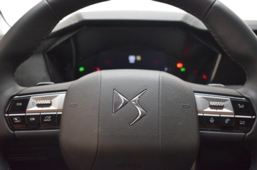 DS 4 Étoile Alcantara BlueHDi 96kW auto. - Ítem11