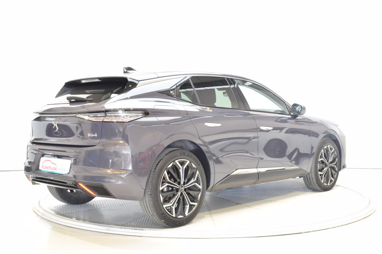 DS 4 Étoile Alcantara BlueHDi 96kW auto. - Ítem4