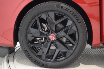 DS 4 PERFORMANCE LINE PureTech 130 auto - Ítem8