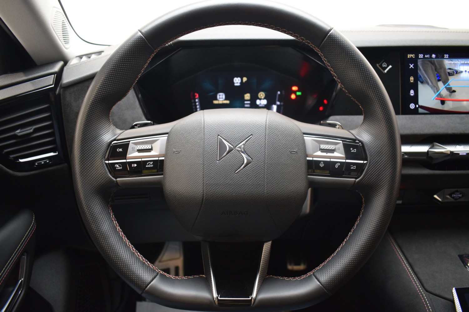 DS 4 PERFORMANCE LINE PureTech 130 auto - Ítem11