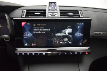 DS 7 CROSSBACK GRAND CHIC 1.6 TURBO 225 CV EAT8 - Ítem23