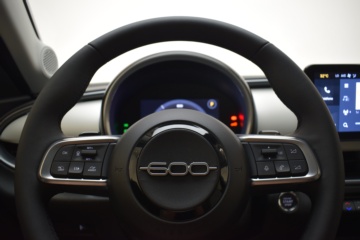 FIAT 600 LA PRIMA MHEV 1.2 (110CV) DDCT - Ítem12