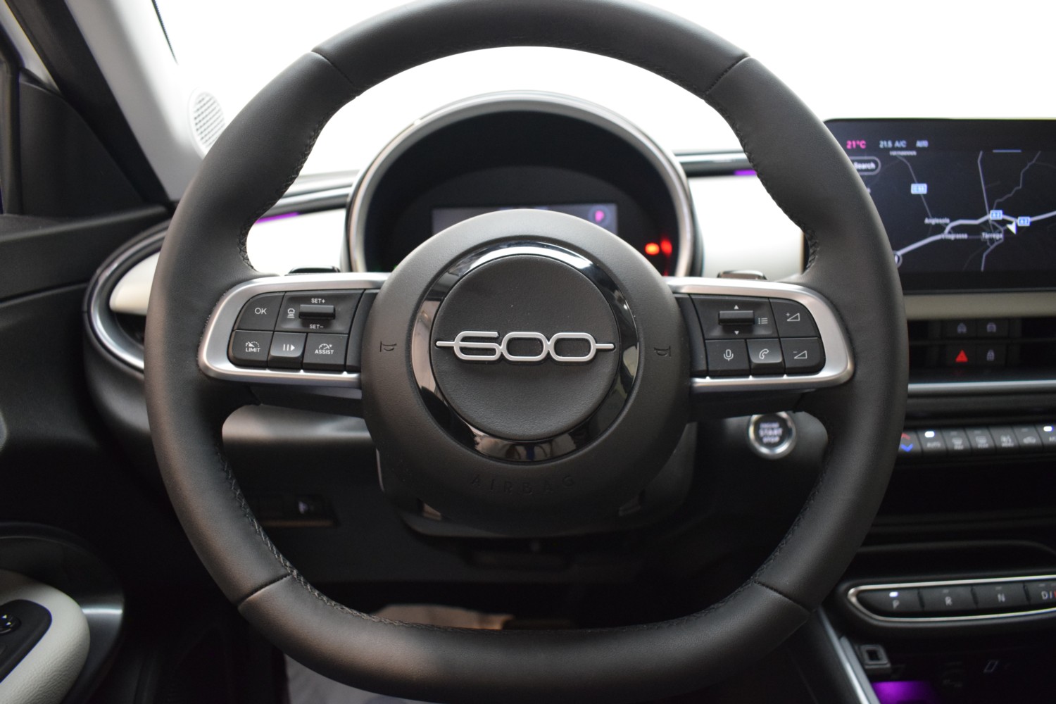 FIAT 600 LA PRIMA 600 MHEV 1.2 74kW (100CV) DDCT - Ítem13