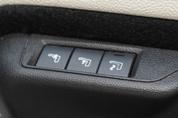 FIAT 600 LA PRIMA 600 MHEV 1.2 74kW (100CV) DDCT - Ítem22