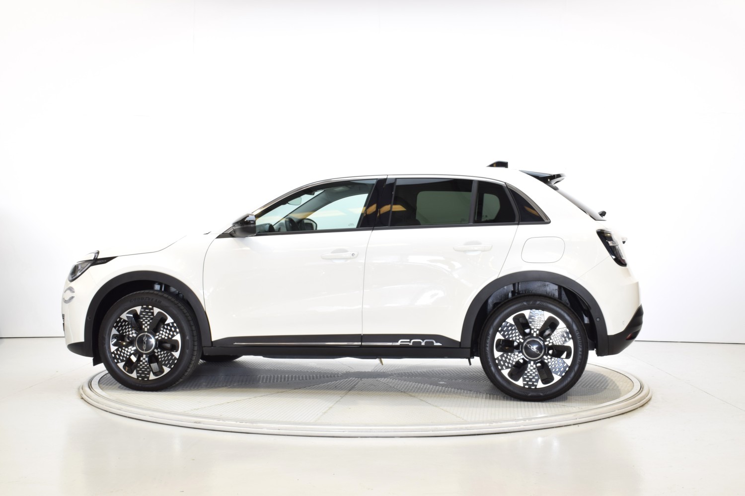 FIAT 600 LA PRIMA 600 MHEV 1.2 74kW (100CV) DDCT - Ítem1