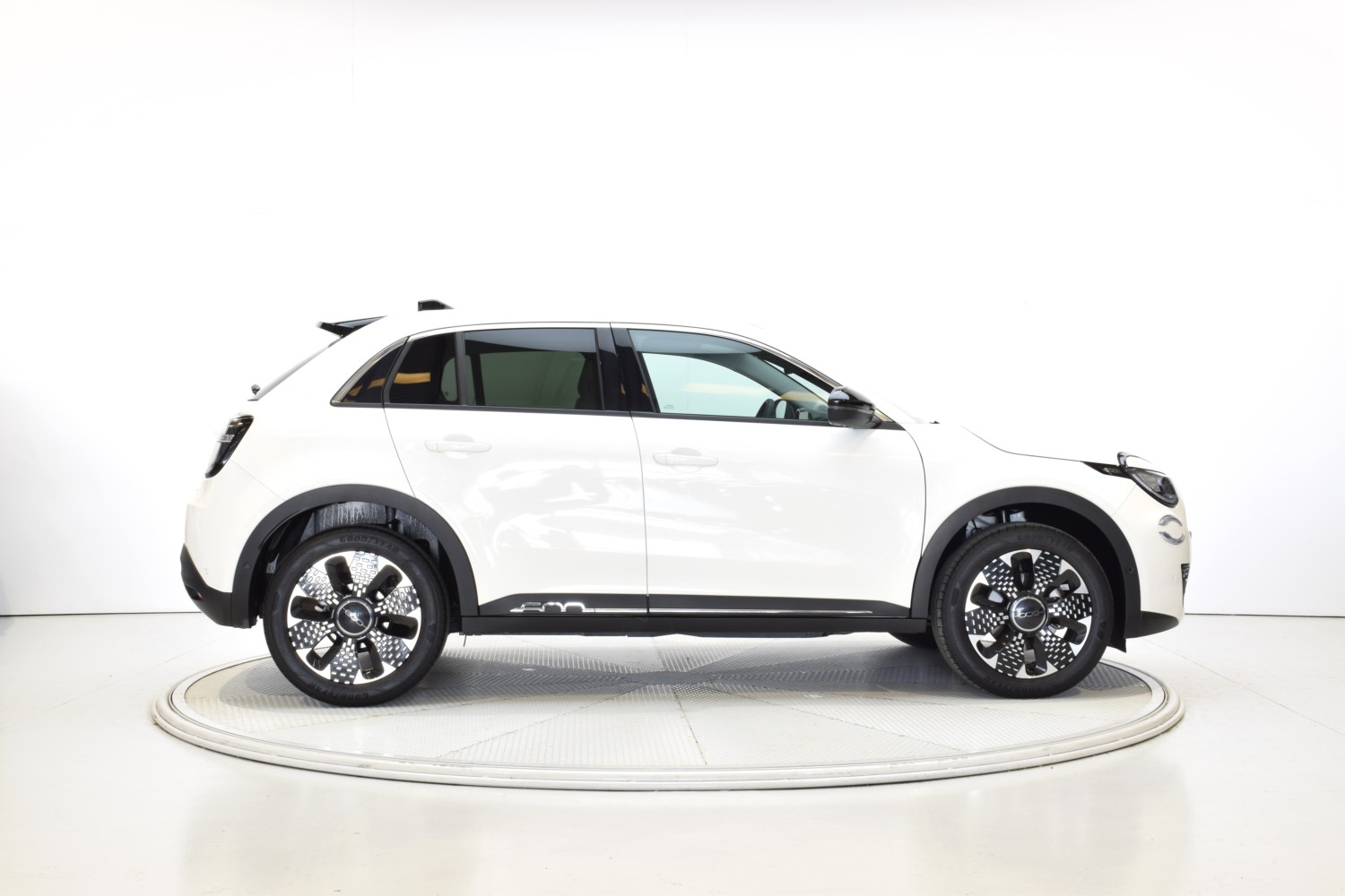 FIAT 600 LA PRIMA 600 MHEV 1.2 74kW (100CV) DDCT - Ítem5