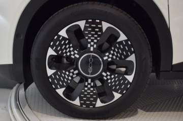 FIAT 600 LA PRIMA 600 MHEV 1.2 74kW (100CV) DDCT - Ítem8