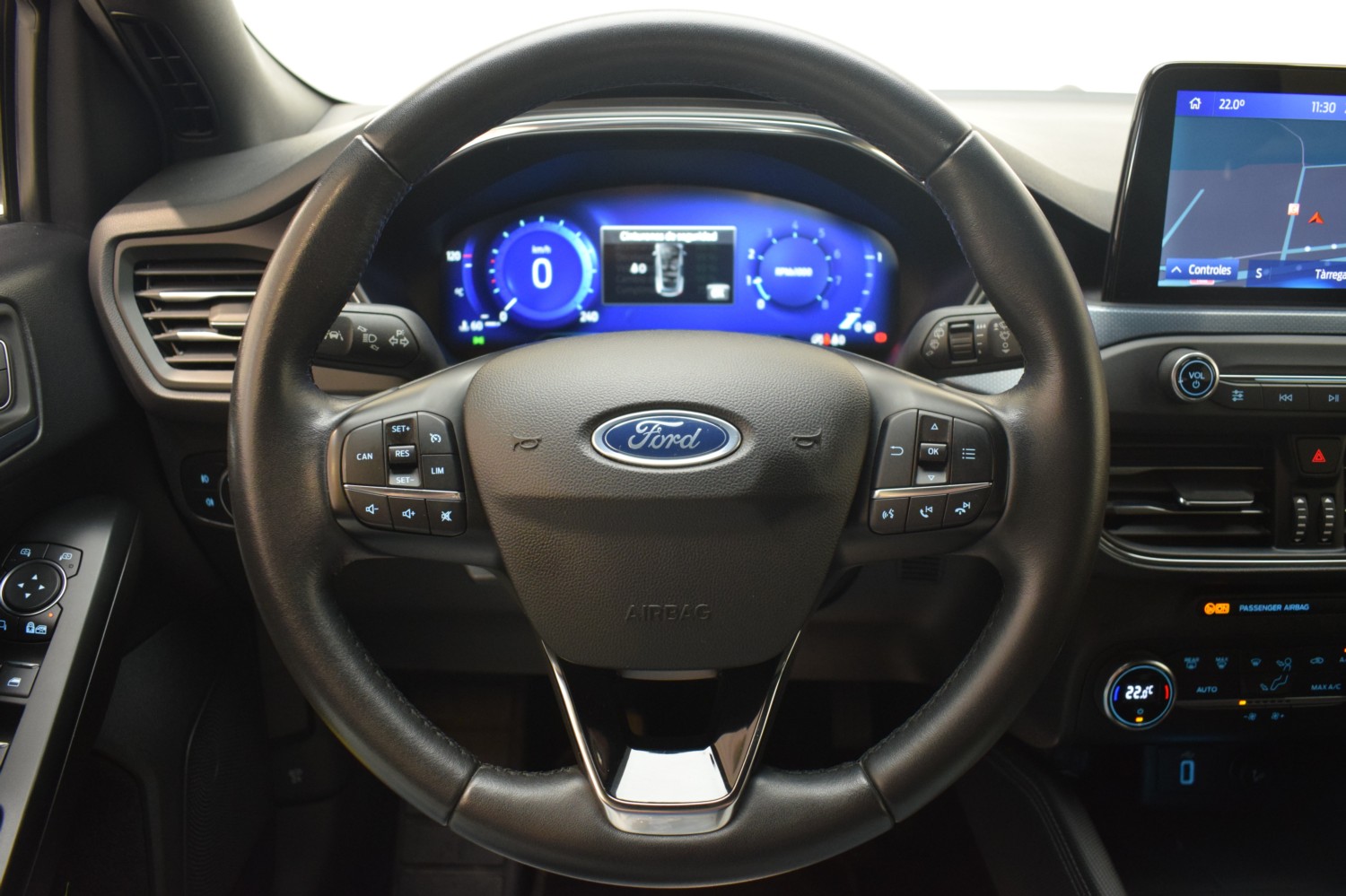 FORD FOCUS ACTIVE 1.0 Ecoboost MHEV 114kW - Ítem10