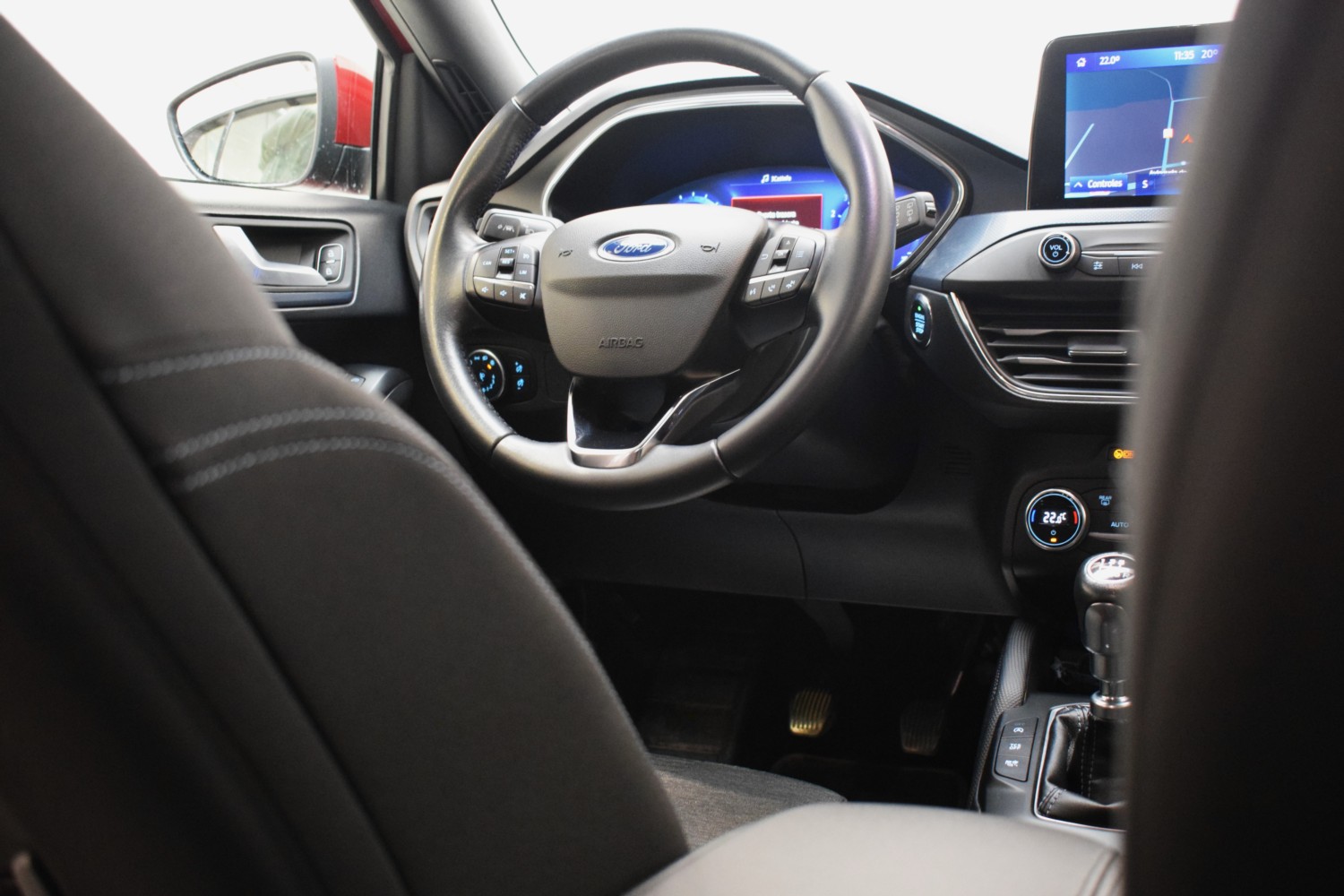 FORD FOCUS ACTIVE 1.0 Ecoboost MHEV 114kW - Ítem18